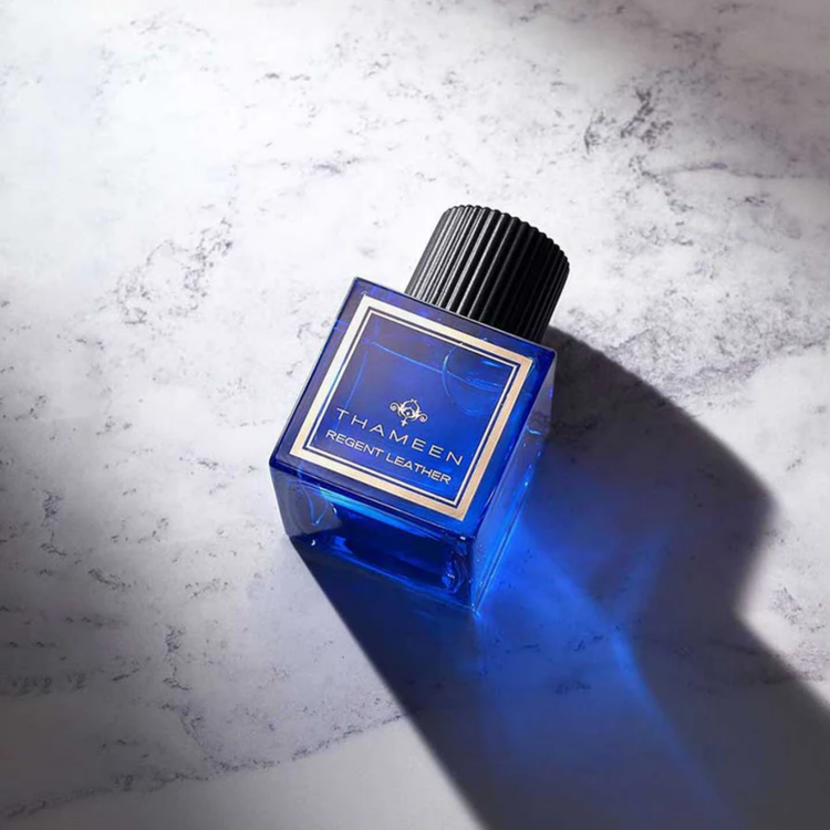 Regent Leather Extrait de Parfum