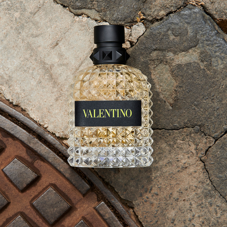 Valentino Born in Roma Uomo Yellow Dream | Samples