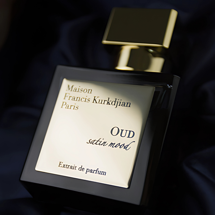 Maison Francis Kurkdjian OUD Satin Mood Extrait de parfum