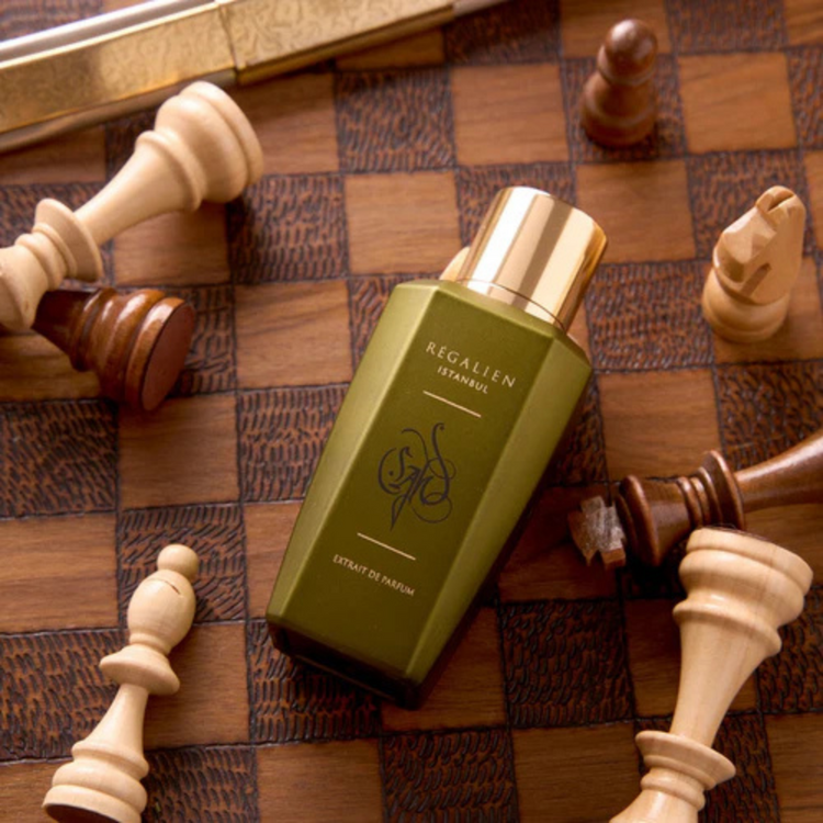 Regalien Sah Extrait de Parfum