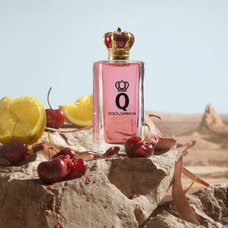 Dolce & Gabbana Q for women | Samples