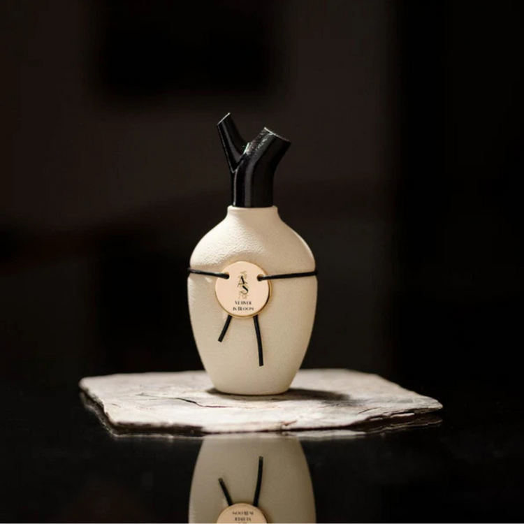 Scents of Wood Vetiver in Bloom Eau de Parfum