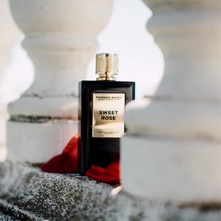 Rosendo Mateu Sweet Rose sample for Unisex