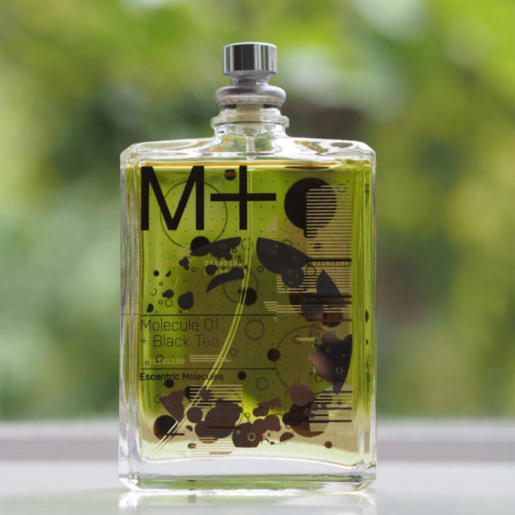 Escentric Molecules Molecule 01 + Black Tea Eau De Toilette