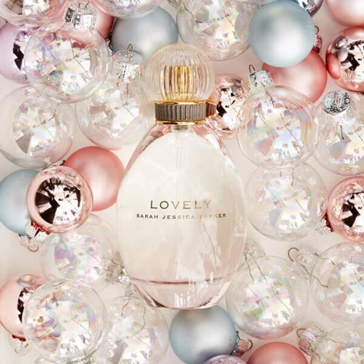 Sara Jessica Parker Lovely for women | Samples