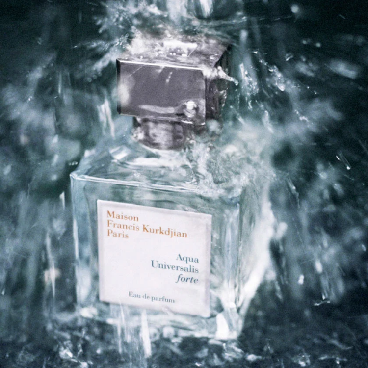 Aqua Universalis Forte Parfum