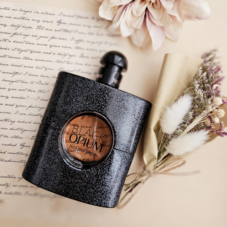 Yves Saint Laurent Black Opium